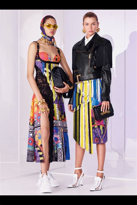 versace 2019 tribute collection|Versace Resort 2019 Collection .